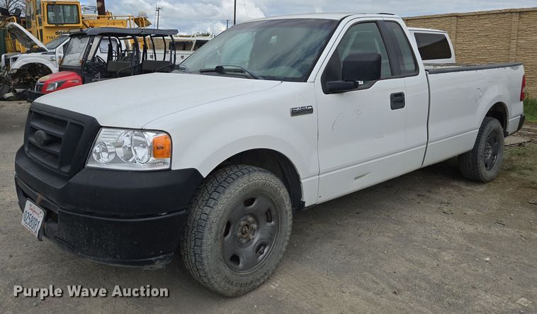image for item EC0913 2006 Ford F150 pickup truck