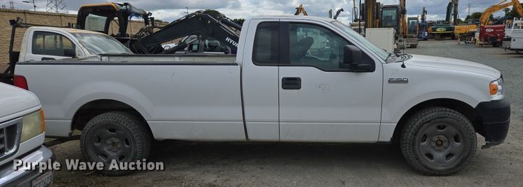 image for item EC0913 2006 Ford F150 pickup truck