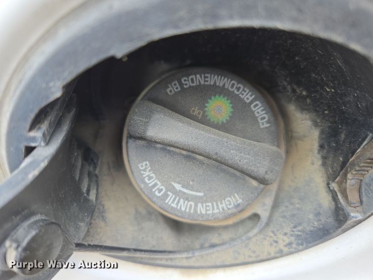 image for item EC0913 2006 Ford F150 pickup truck