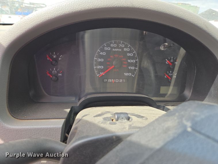 image for item EC0913 2006 Ford F150 pickup truck