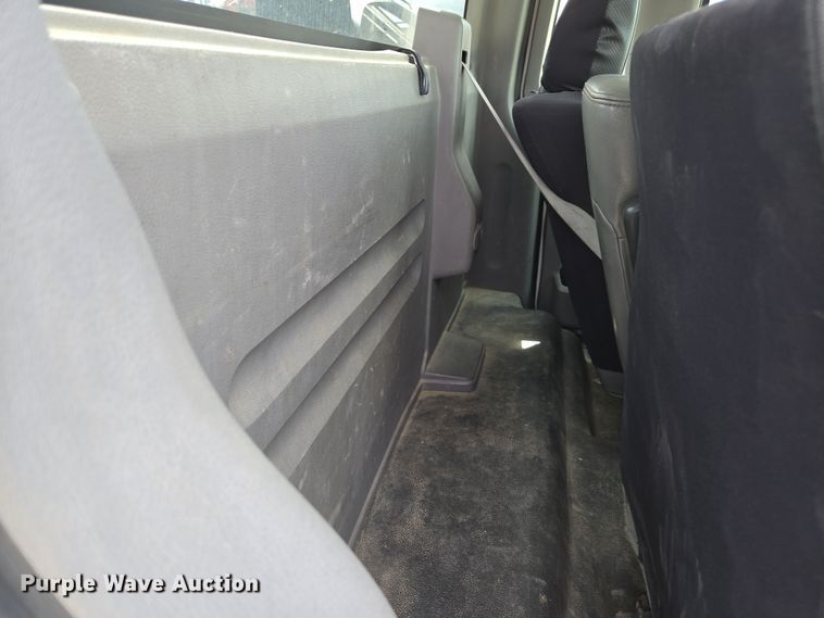 image for item EC0913 2006 Ford F150 pickup truck