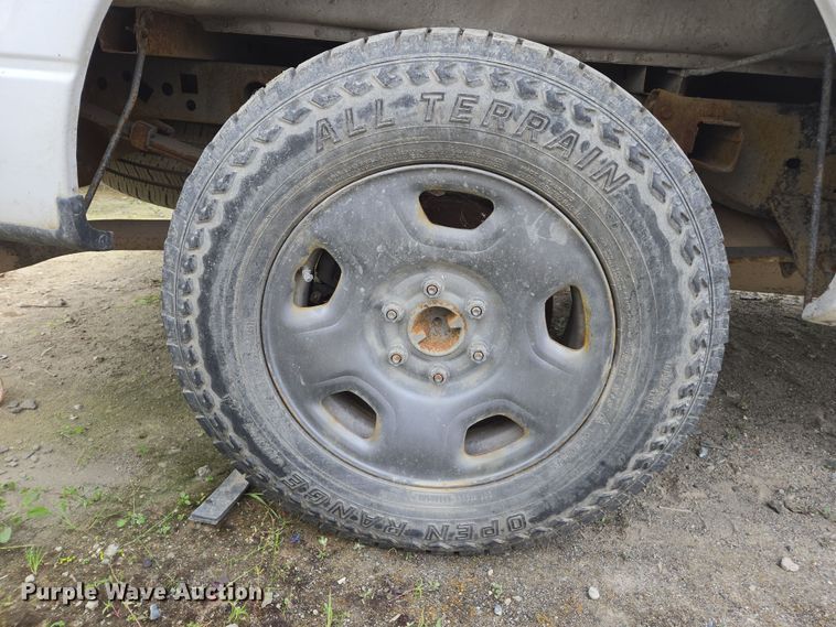 image for item EC0913 2006 Ford F150 pickup truck