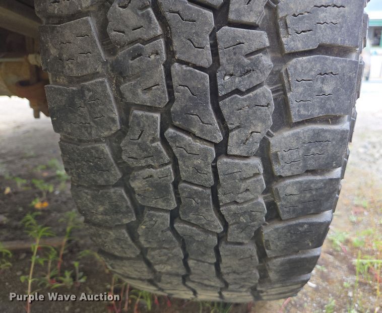 image for item EC0913 2006 Ford F150 pickup truck