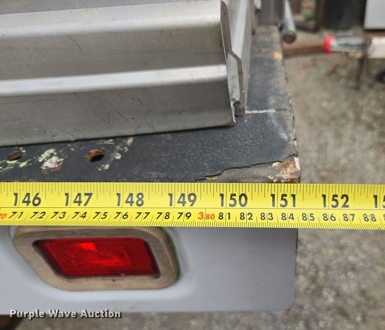 image for item EC0919 2012 Ford F550 Crew Cab flatbed truck