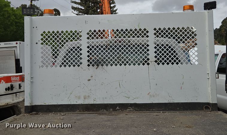 image for item EC0919 2012 Ford F550 Crew Cab flatbed truck