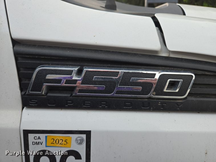 image for item EC0919 2012 Ford F550 Crew Cab flatbed truck