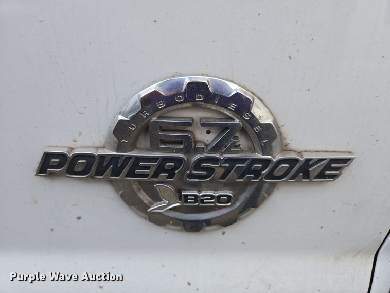 image for item EC0919 2012 Ford F550 Crew Cab flatbed truck