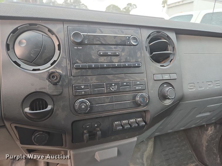 image for item EC0919 2012 Ford F550 Crew Cab flatbed truck