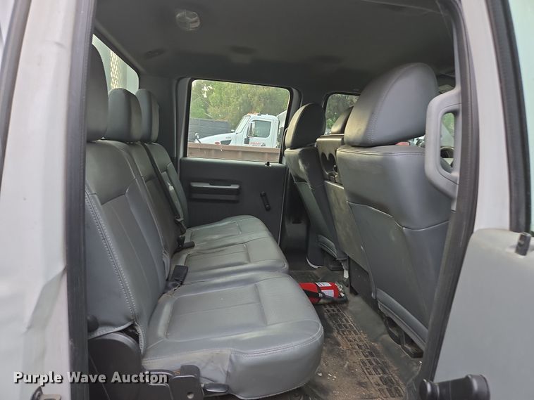 image for item EC0919 2012 Ford F550 Crew Cab flatbed truck