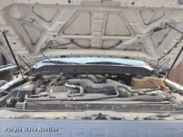 image for item EC0919 2012 Ford F550 Crew Cab flatbed truck