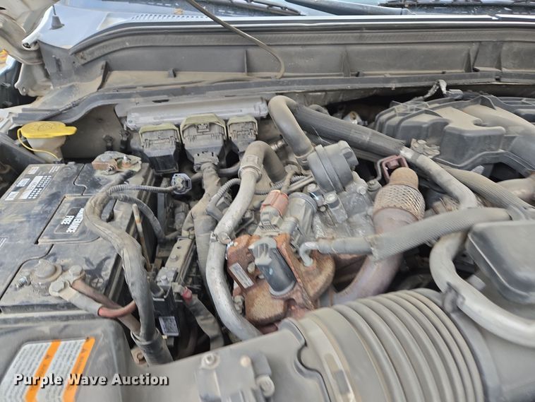 image for item EC0919 2012 Ford F550 Crew Cab flatbed truck