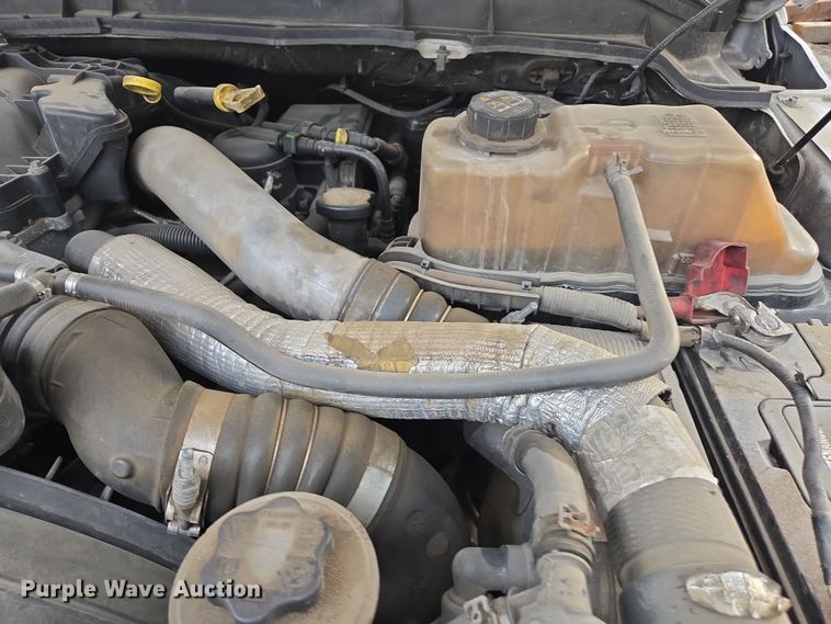 image for item EC0919 2012 Ford F550 Crew Cab flatbed truck