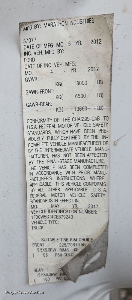 image for item EC0919 2012 Ford F550 Crew Cab flatbed truck