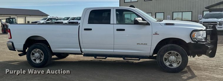 image for item EC2376 2022 Dodge Ram 2500  Crew Cab pickup truck