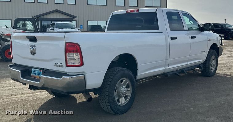 image for item EC2376 2022 Dodge Ram 2500  Crew Cab pickup truck