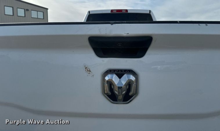 image for item EC2376 2022 Dodge Ram 2500  Crew Cab pickup truck