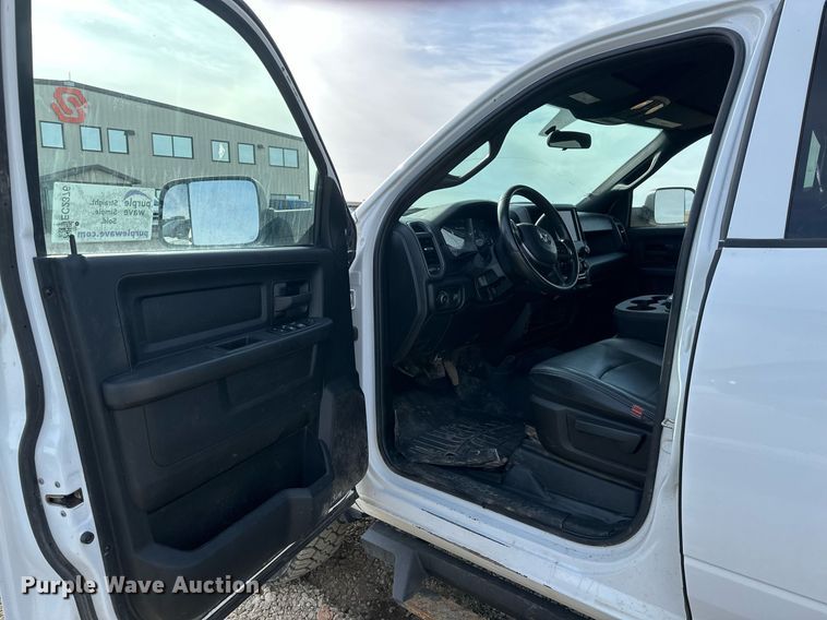 image for item EC2376 2022 Dodge Ram 2500  Crew Cab pickup truck
