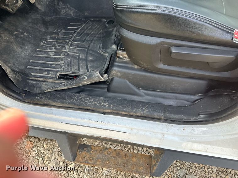 image for item EC2376 2022 Dodge Ram 2500  Crew Cab pickup truck