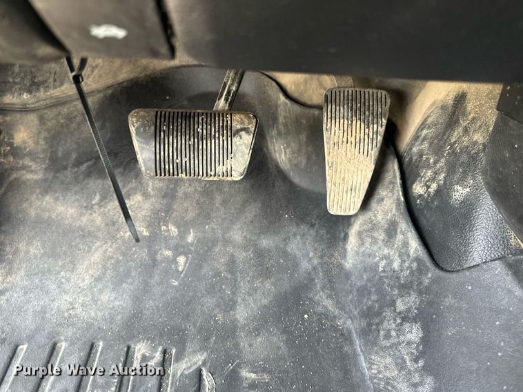 image for item EC2376 2022 Dodge Ram 2500  Crew Cab pickup truck