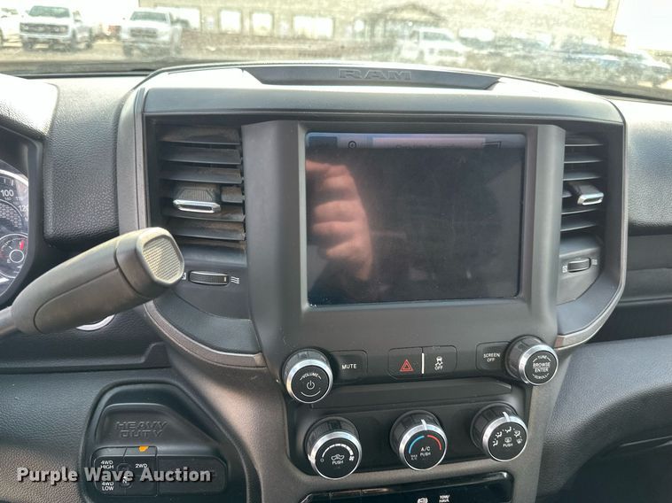 image for item EC2376 2022 Dodge Ram 2500  Crew Cab pickup truck