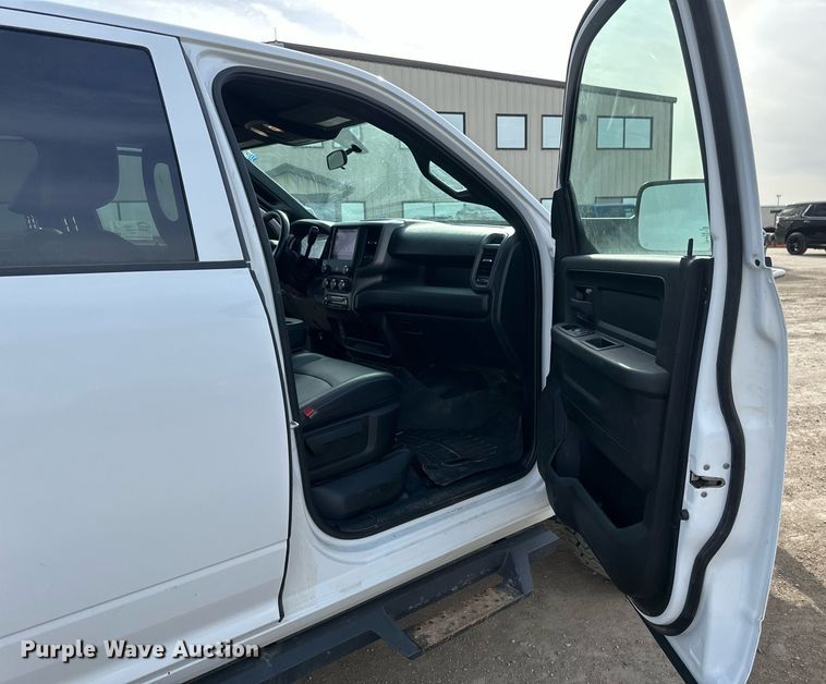 image for item EC2376 2022 Dodge Ram 2500  Crew Cab pickup truck