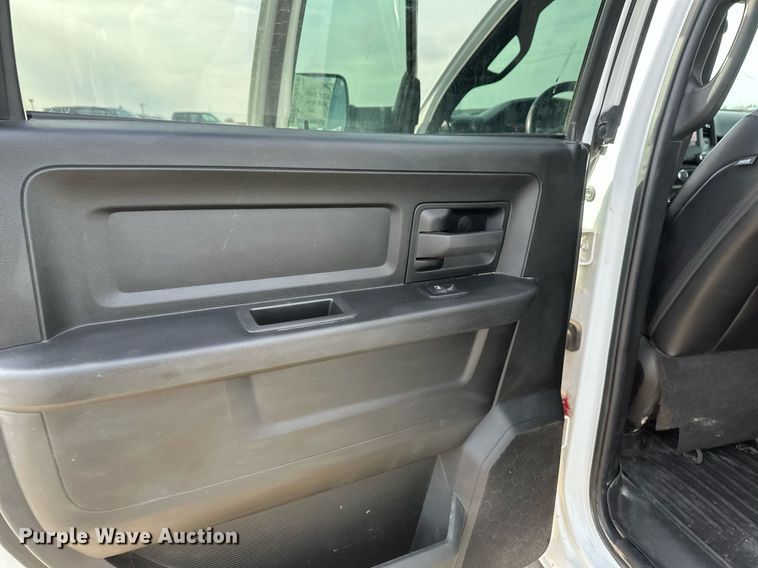 image for item EC2376 2022 Dodge Ram 2500  Crew Cab pickup truck