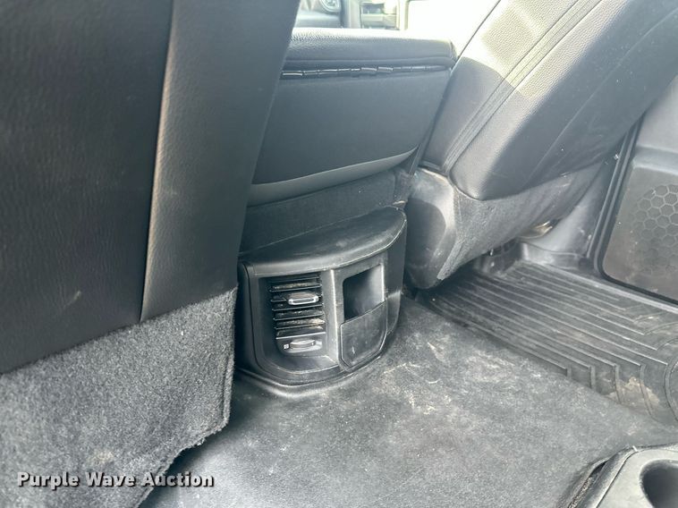 image for item EC2376 2022 Dodge Ram 2500  Crew Cab pickup truck