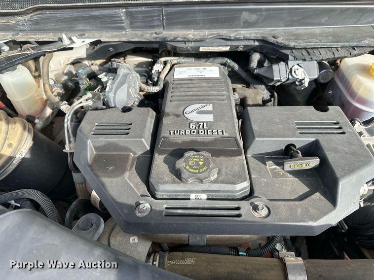 image for item EC2376 2022 Dodge Ram 2500  Crew Cab pickup truck