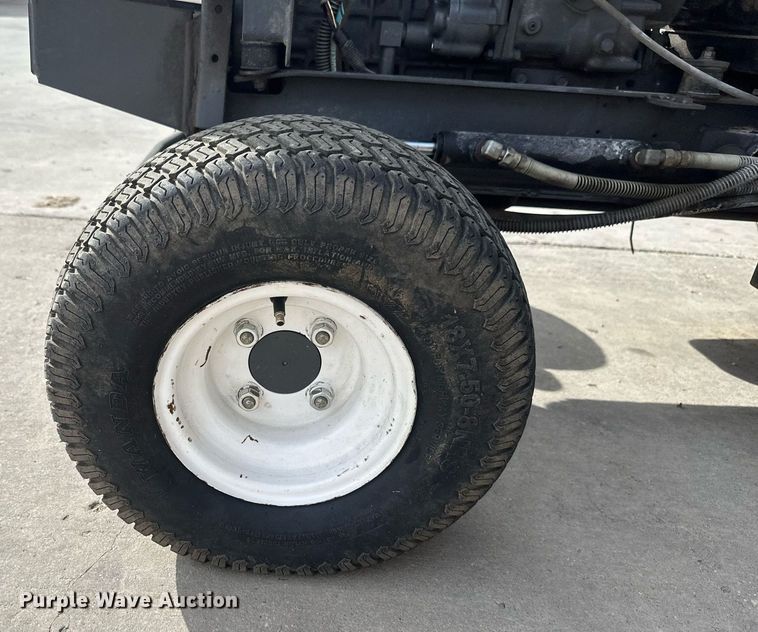 image for item EC2377 Kubota F3060 lawn mower