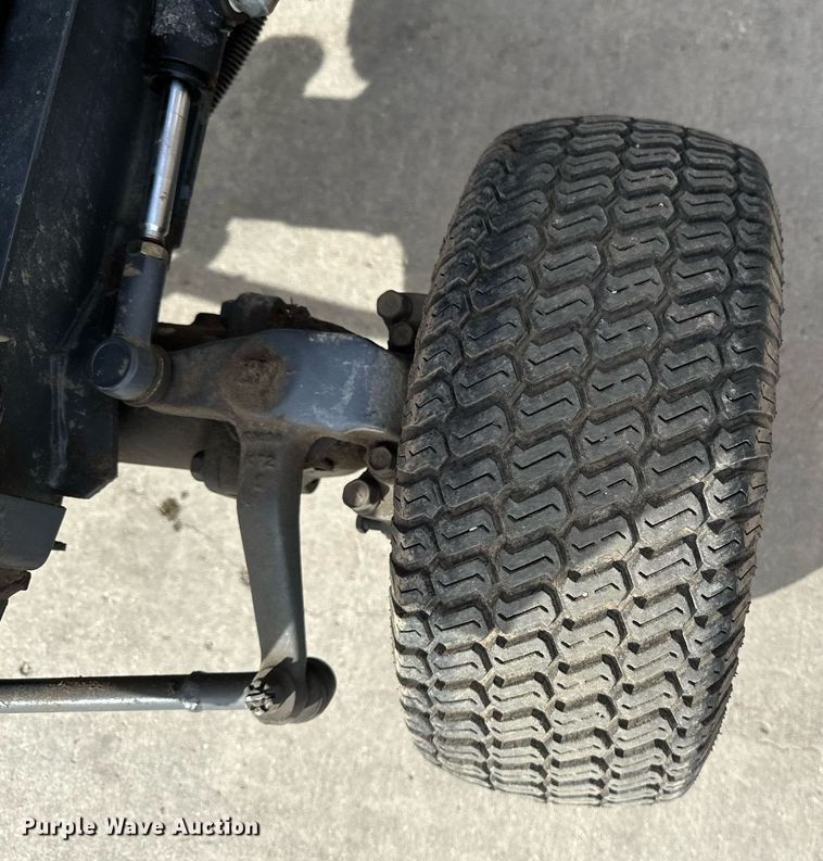 image for item EC2377 Kubota F3060 lawn mower