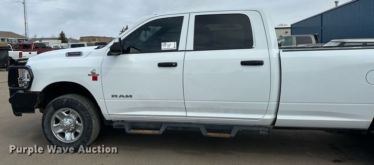 image for item EC2378 2022 Dodge Ram 2500 Crew Cab pickup truck