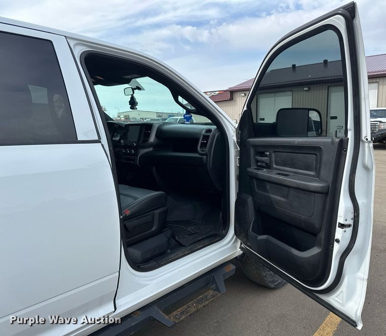 image for item EC2378 2022 Dodge Ram 2500 Crew Cab pickup truck