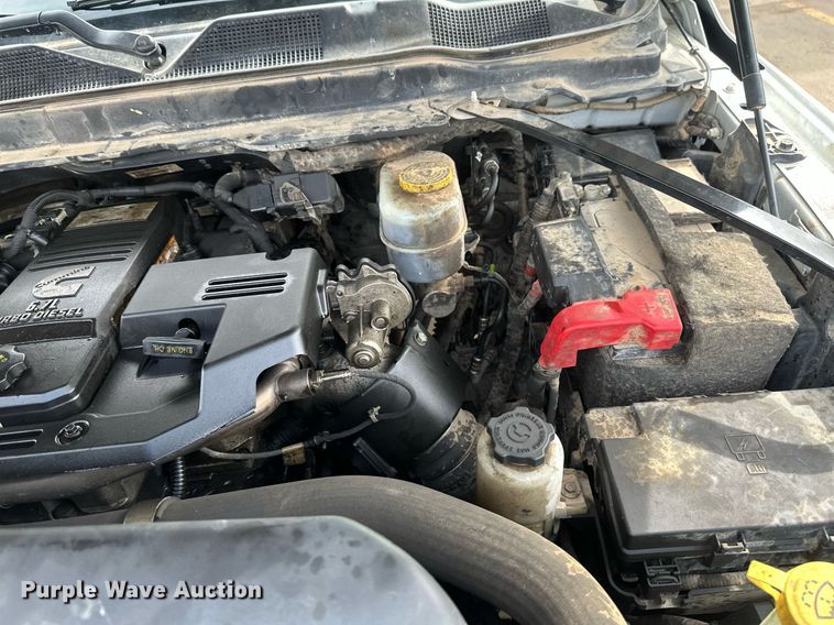 image for item EC2378 2022 Dodge Ram 2500 Crew Cab pickup truck