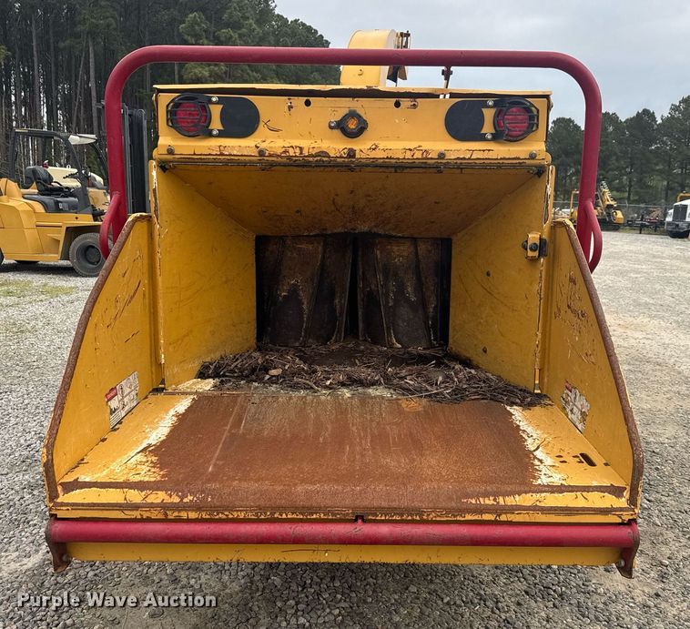 image for item EC3527 2016 Vermeer BC1500 wood chipper