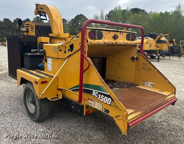 image for item EC3527 2016 Vermeer BC1500 wood chipper