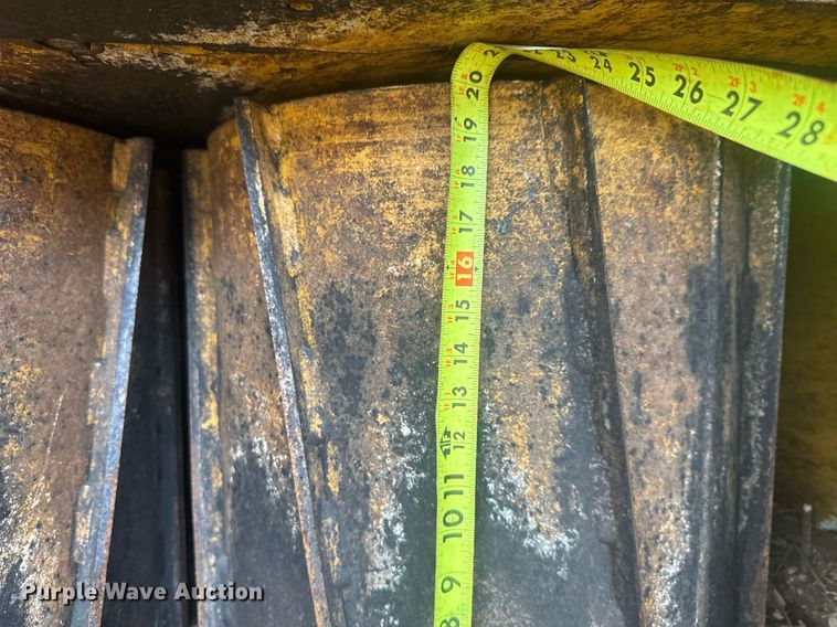 image for item EC3527 2016 Vermeer BC1500 wood chipper