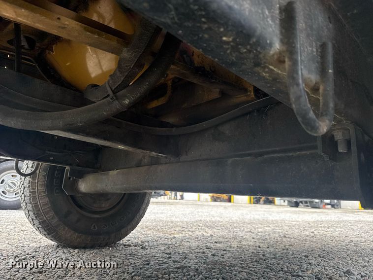 image for item EC3527 2016 Vermeer BC1500 wood chipper