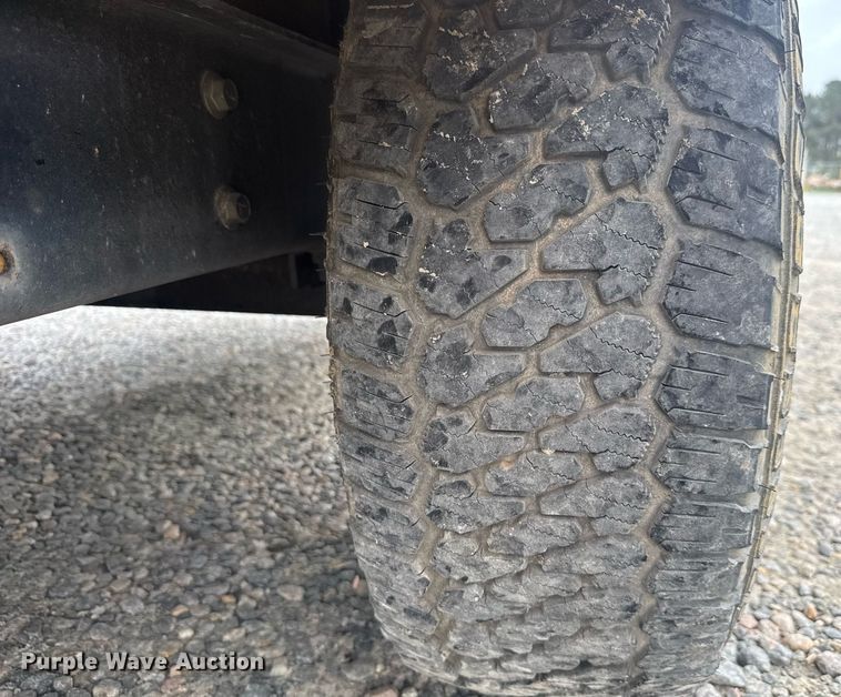 image for item EC3527 2016 Vermeer BC1500 wood chipper