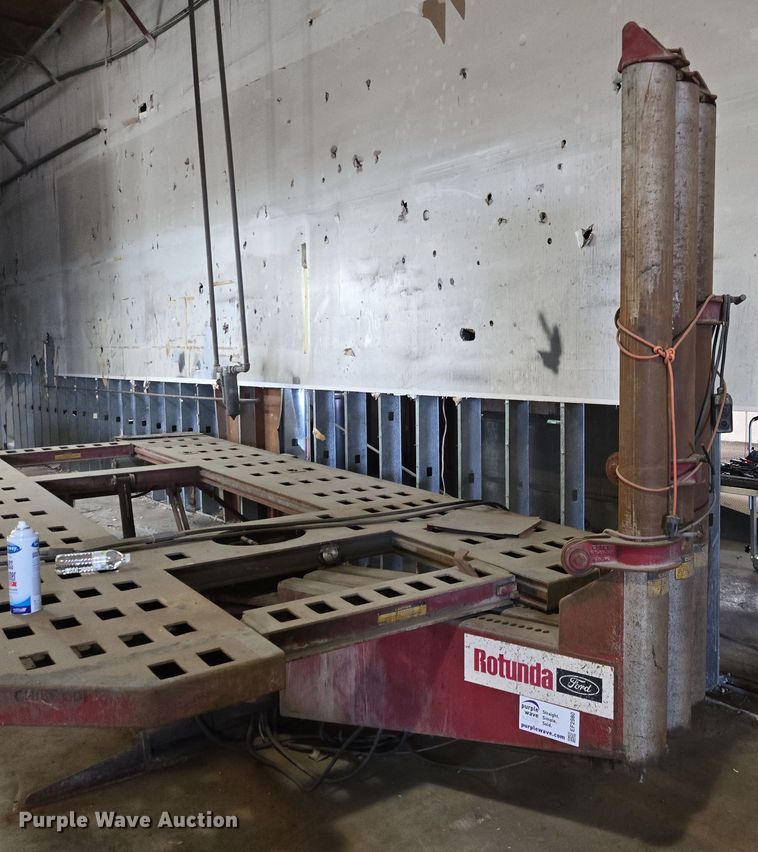 image for item EF2980 Chief EZ-Liner frame straightener