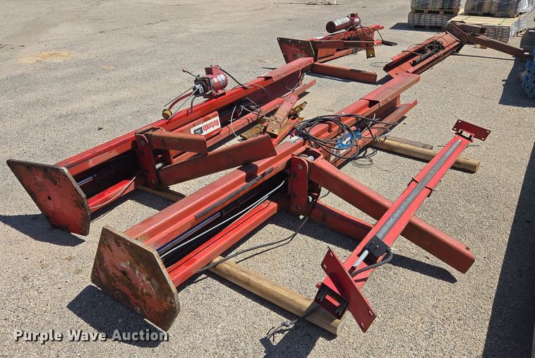 image for item EF2981 (2) Rotary SP0A7 automotive lifts