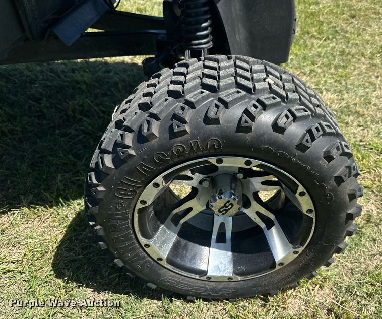 image for item EF2999 EZ-GO RXV golf cart