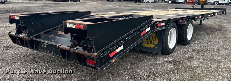 image for item EG1511 2017 MB Machine  equipment trailer