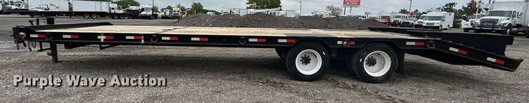 image for item EG1511 2017 MB Machine  equipment trailer