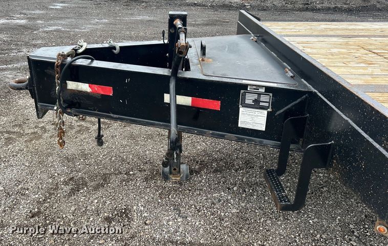 image for item EG1511 2017 MB Machine  equipment trailer