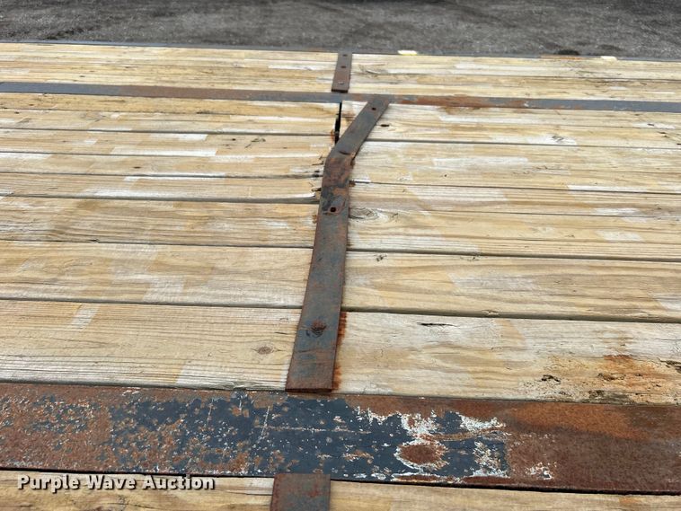 image for item EG1511 2017 MB Machine  equipment trailer