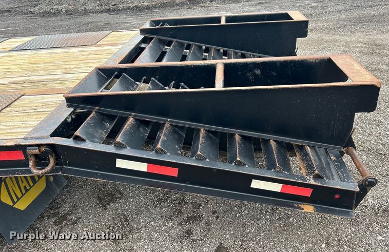 image for item EG1511 2017 MB Machine  equipment trailer