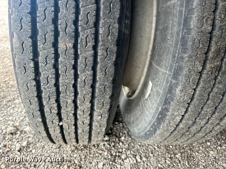 image for item EG1511 2017 MB Machine  equipment trailer