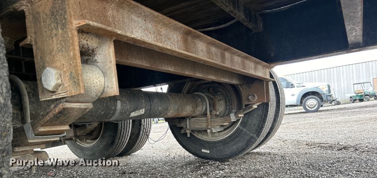 image for item EG1511 2017 MB Machine  equipment trailer