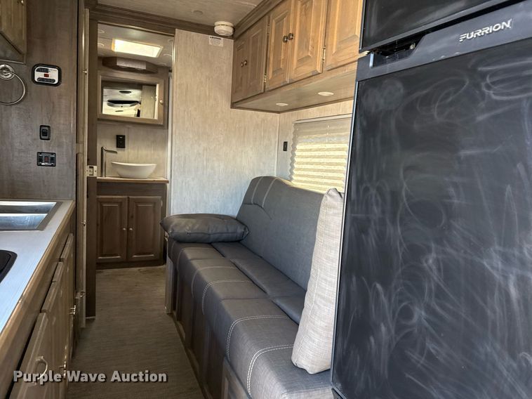 image for item EG2505 2021 Sundowner Trailers camper