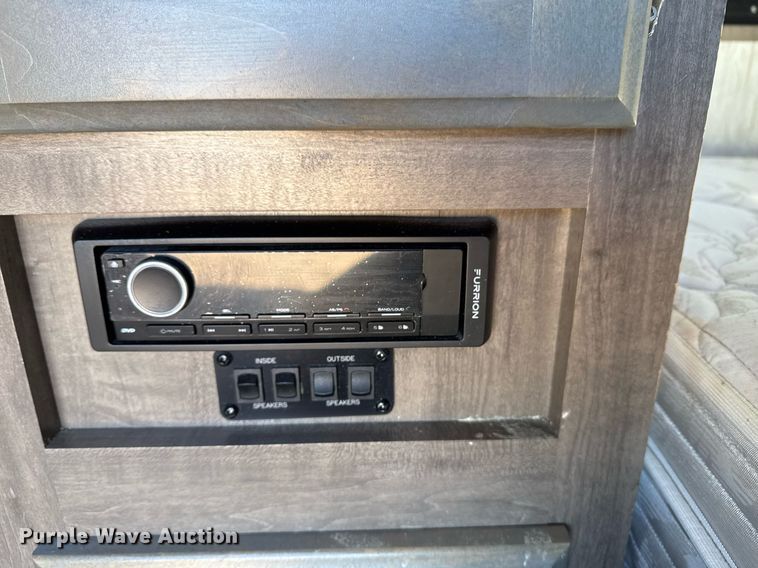 image for item EG2505 2021 Sundowner Trailers camper